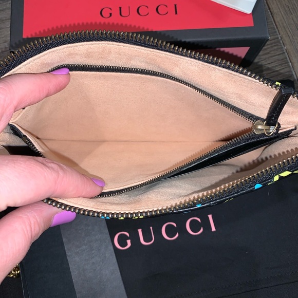 LIKE NEW Gucci Marmont Ghost Wallet on Chain - Picture 3 of 6